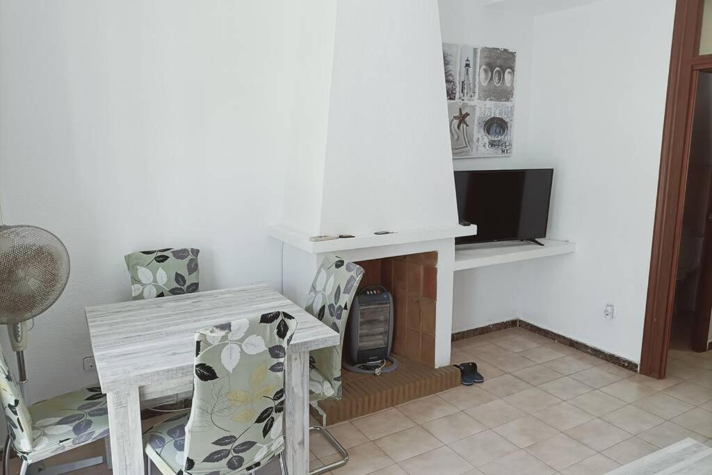 2 Bedroom Townhouse In Beautiful Gated Complex Бенидорм Екстериор снимка